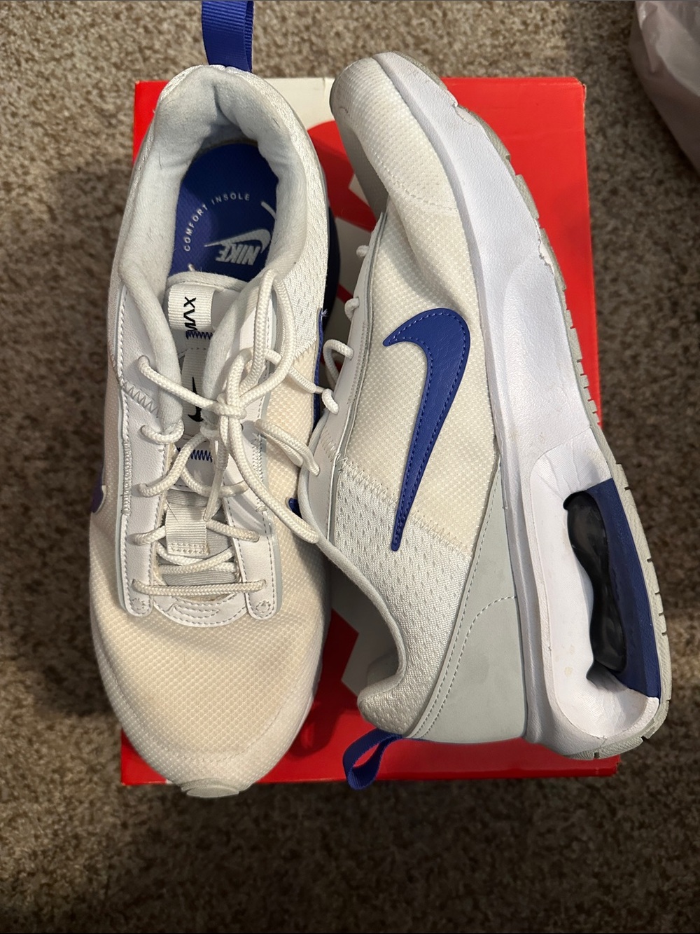 Nike